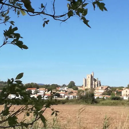 La Pause Sous Le Pin D'hotes 3*
