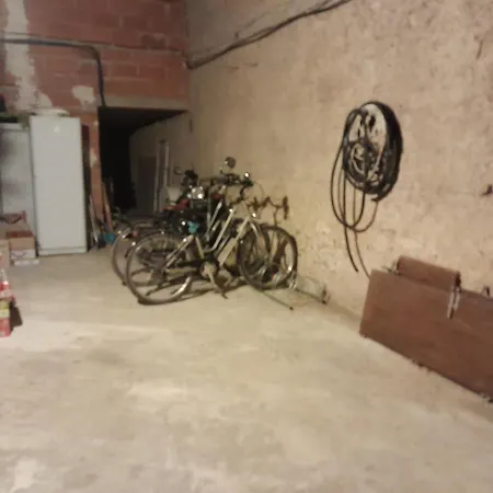 Oda ve Kahvaltı La Pause Sous Le Pin D'hotes *