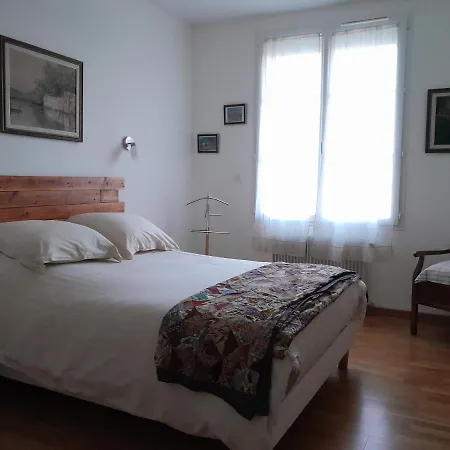 La Pause Sous Le Pin D'hotes B&B 3*