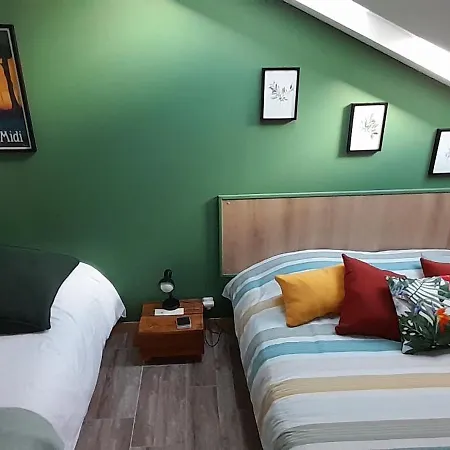 Bed & Breakfast La Pause Sous Le Pin D'hotes 3*